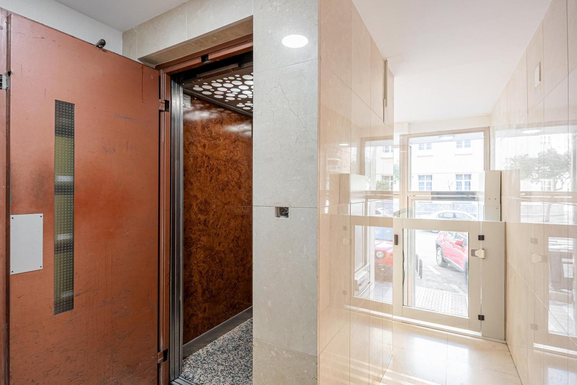 Floperw 1 Lägenhet Málaga Exteriör bild